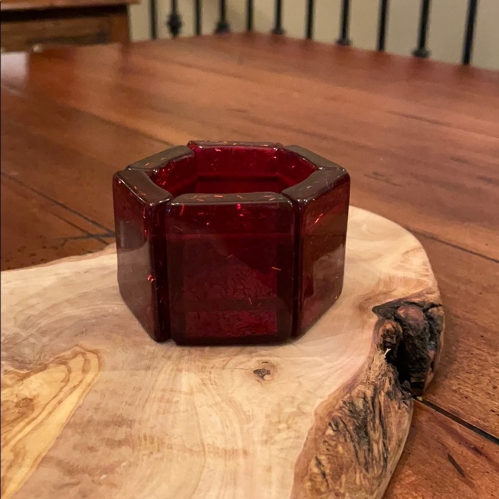 Vintage Red Chunky Lucite Bracelet with Tinsel